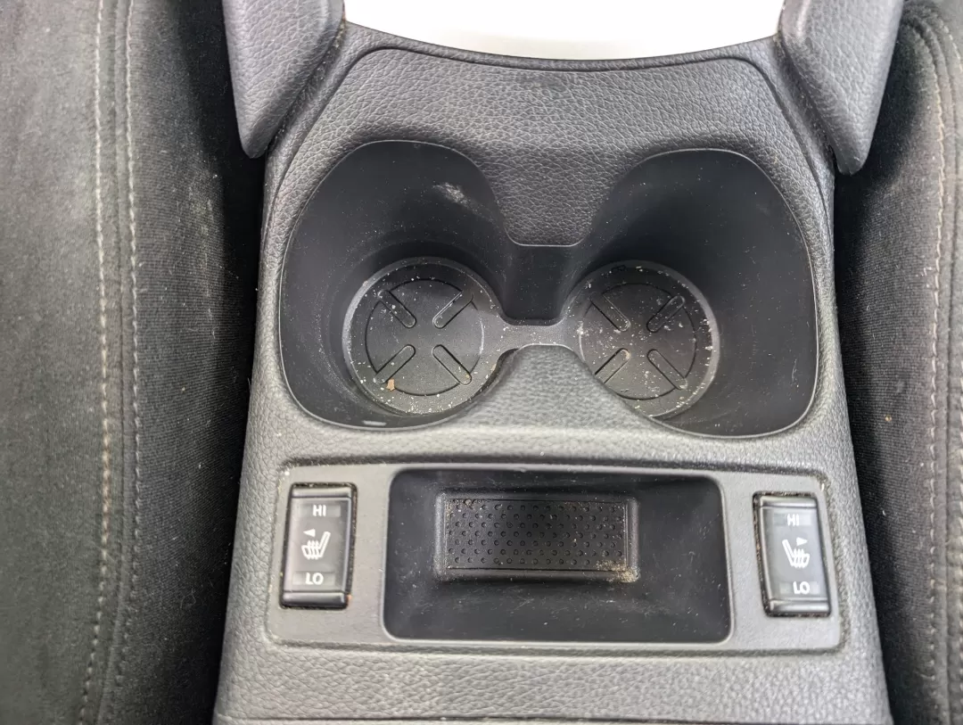 2016 /Charcoal Nissan Rogue SV (5N1AT2MT7GC) with an Other engine, located at 3959 U.S. 80 W, Phenix City, AL, 36870, (334) 297-4885, 32.469296, -85.135185 - Discover the perfect blend of style, comfort, and functionality with this stunning 2016 Nissan Rogue SV, available now at Gils Auto in Phenix City, AL. Whether you're navigating busy city streets or embarking on a weekend adventure, this spacious SUV is designed to fit your lifestyle seamlessly. Wit - Photo#12