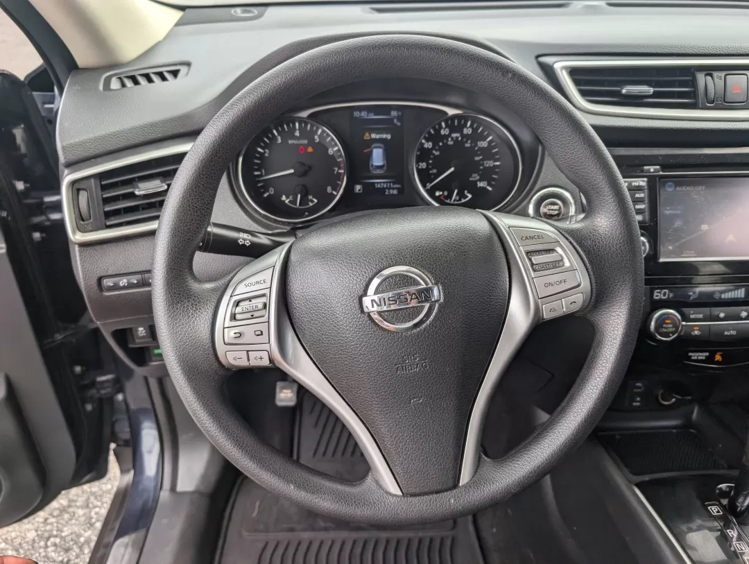 2016 /Charcoal Nissan Rogue SV (5N1AT2MT7GC) with an Other engine, located at 3959 U.S. 80 W, Phenix City, AL, 36870, (334) 297-4885, 32.469296, -85.135185 - Discover the perfect blend of style, comfort, and functionality with this stunning 2016 Nissan Rogue SV, available now at Gils Auto in Phenix City, AL. Whether you're navigating busy city streets or embarking on a weekend adventure, this spacious SUV is designed to fit your lifestyle seamlessly. Wit - Photo#15
