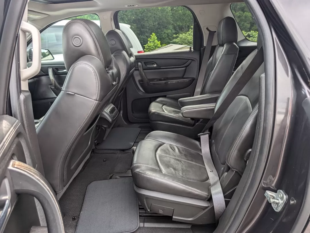 2014 /Ebony GMC Acadia SLT (1GKKRRKD5EJ) with an Other engine, located at 3959 U.S. 80 W, Phenix City, AL, 36870, (334) 297-4885, 32.469296, -85.135185 - **Discover Your Next Adventure with This 2014 GMC Acadia SLT!**<br /> <br /> Are you searching for the perfect vehicle to transport your family, friends, or gear on your next weekend getaway or long commute? Look no further! The 2014 GMC Acadia SLT is the ultimate SUV designed for comfortable travel - Photo#10