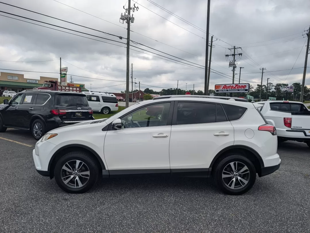 2018 Toyota RAV4 XLE (JTMWFREV7JJ) with an Other engine, located at 3959 U.S. 80 W, Phenix City, AL, 36870, (334) 297-4885, 32.469296, -85.135185 - **Discover Your Next Adventure with the 2018 Toyota RAV4 at Gils Auto - Phenix City!** <br /> <br /> Are you ready to elevate your lifestyle? Whether you're a busy professional navigating your daily commute, a growing family seeking space and comfort, or an adventurous soul ready for weekend getawa - Photo#7