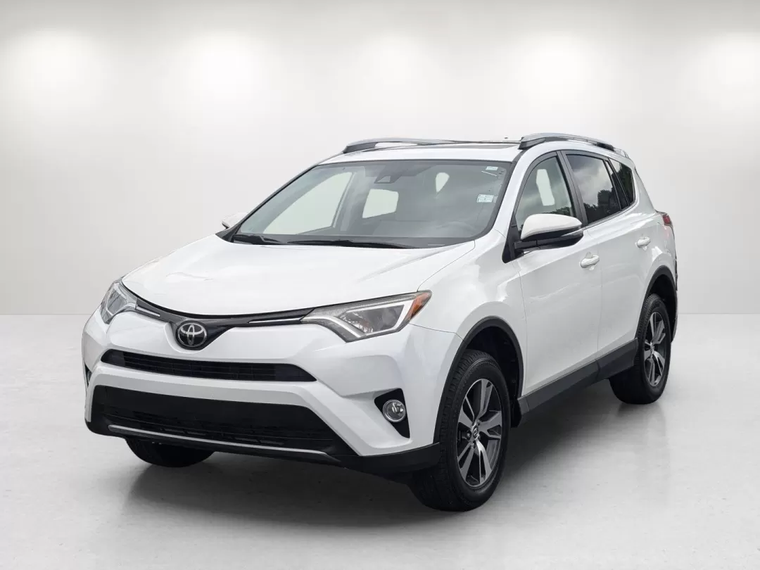 2018 Toyota RAV4 XLE (JTMWFREV7JJ) with an Other engine, located at 7000 Northlake Connector, Columbus, GA, 31904, (706) 987-8085, 32.524975, -84.978134 - **Discover Your Next Adventure with the 2018 Toyota RAV4 at Gils Auto - Phenix City!** <br /> <br /> Are you ready to elevate your lifestyle? Whether you're a busy professional navigating your daily commute, a growing family seeking space and comfort, or an adventurous soul ready for weekend getawa - Photo#0