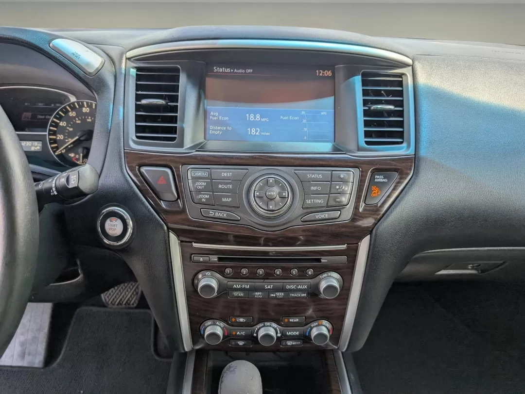 2015 Nissan Pathfinder Platinum (5N1AR2MMXFC) with an Other engine, located at 3959 U.S. 80 W, Phenix City, AL, 36870, (334) 297-4885, 32.469296, -85.135185 - Discover your next adventure with this 2015 Nissan Pathfinder, the perfect SUV for families and outdoor enthusiasts alike. Whether you're navigating busy city streets or exploring the great outdoors, this versatile vehicle is designed to meet all your lifestyle needs. With a spacious interior and a - Photo#15