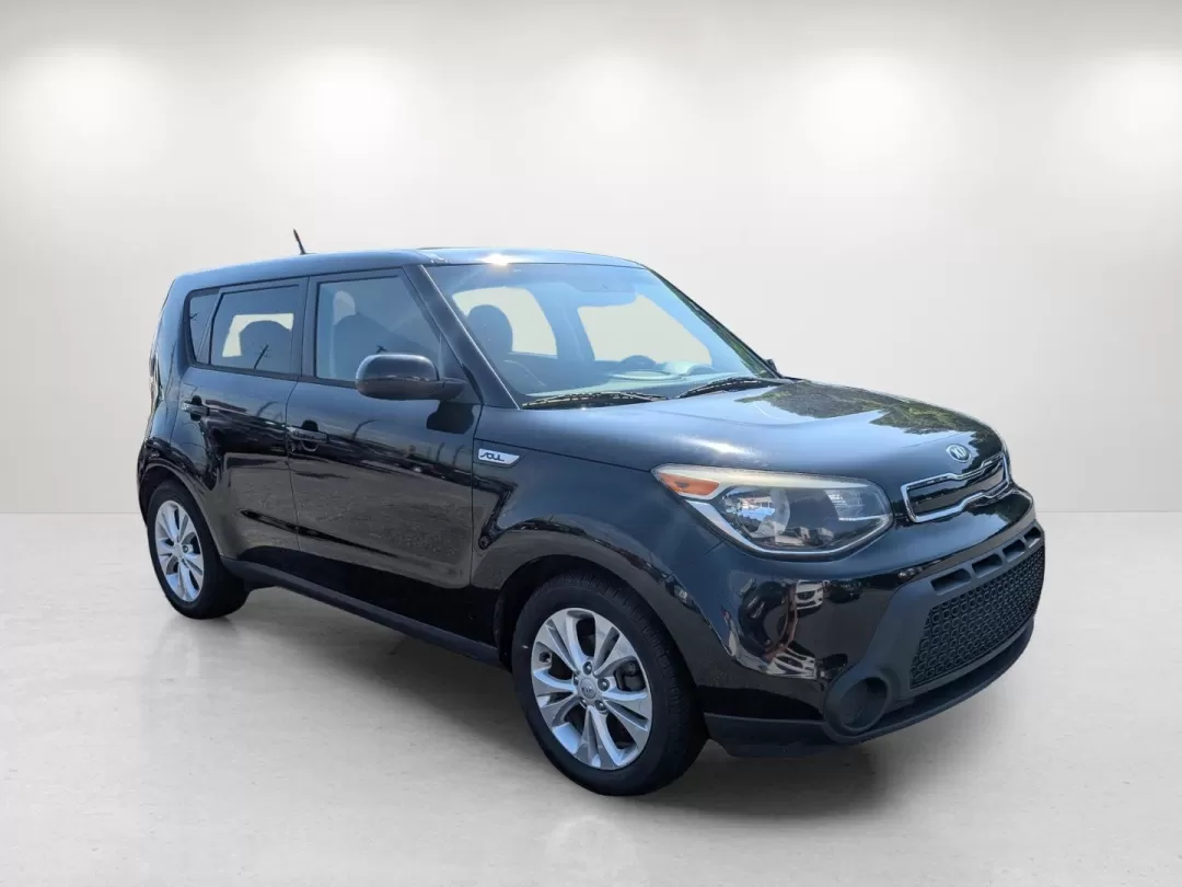 2015 /Black Kia Soul + (KNDJP3A58F7) with an Other engine, located at 5115 14th Ave., Columbus, GA, 31904, (706) 323-0345, 32.511494, -84.971046 - **Discover the 2015 Kia Soul Perfect for Your Next Adventure!**<br /> <br /> Are you ready to elevate your driving experience? Whether you're cruising through the picturesque neighborhoods of Phenix City or embarking on a road trip to the beautiful Lake Harding, the 2015 Kia Soul is designed to mee - Photo#2