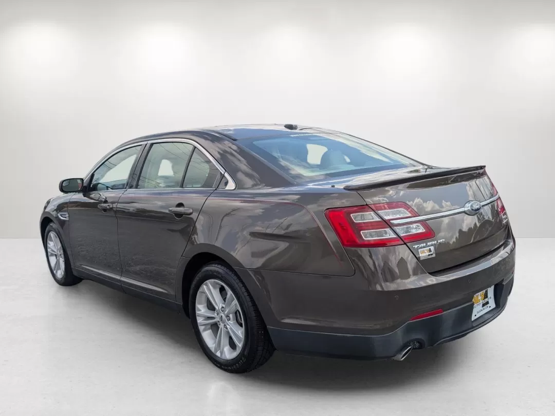 2015 Ford Taurus SEL (1FAHP2E86FG) with an Other engine, located at 3959 U.S. 80 W, Phenix City, AL, 36870, (334) 297-4885, 32.469296, -85.135185 - Elevate your daily commute and weekend adventures with the 2015 Ford Taurus SEL, available now at Gils Auto in Phenix City, AL! This sophisticated sedan is not only designed for comfort and style but also offers the reliability you've been searching for. Whether you're a growing family needing space - Photo#6