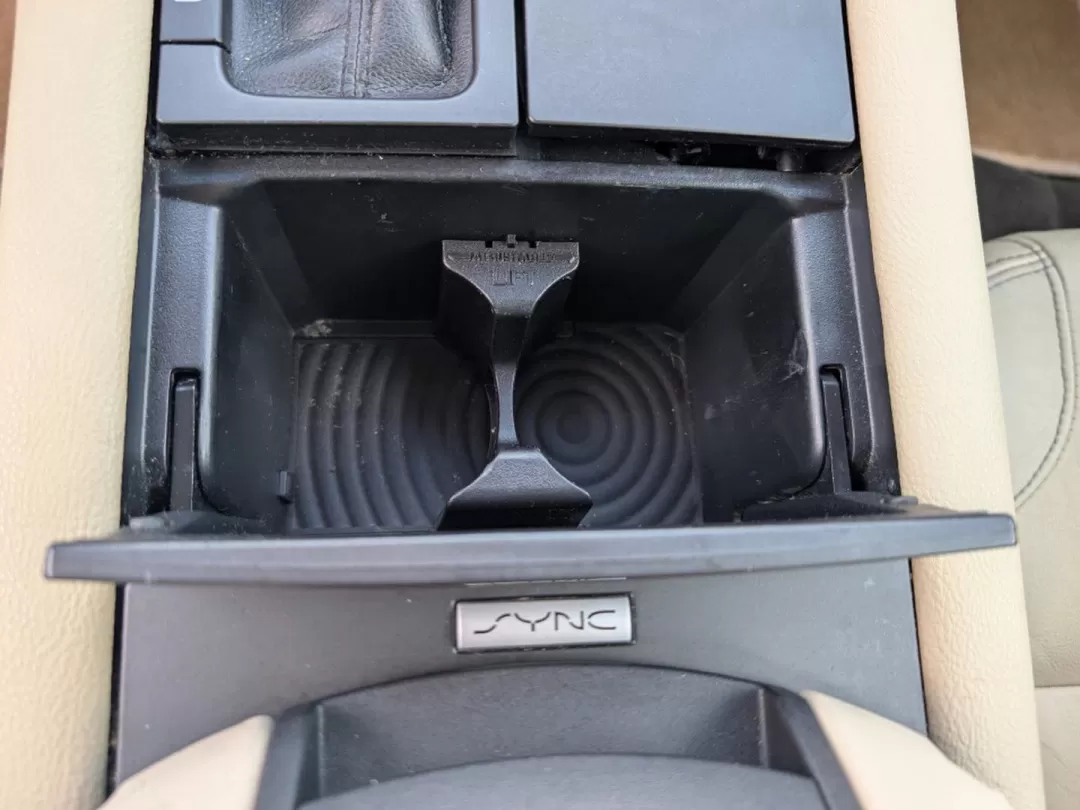2015 Ford Taurus SEL (1FAHP2E86FG) with an Other engine, located at 3959 U.S. 80 W, Phenix City, AL, 36870, (334) 297-4885, 32.469296, -85.135185 - Elevate your daily commute and weekend adventures with the 2015 Ford Taurus SEL, available now at Gils Auto in Phenix City, AL! This sophisticated sedan is not only designed for comfort and style but also offers the reliability you've been searching for. Whether you're a growing family needing space - Photo#12