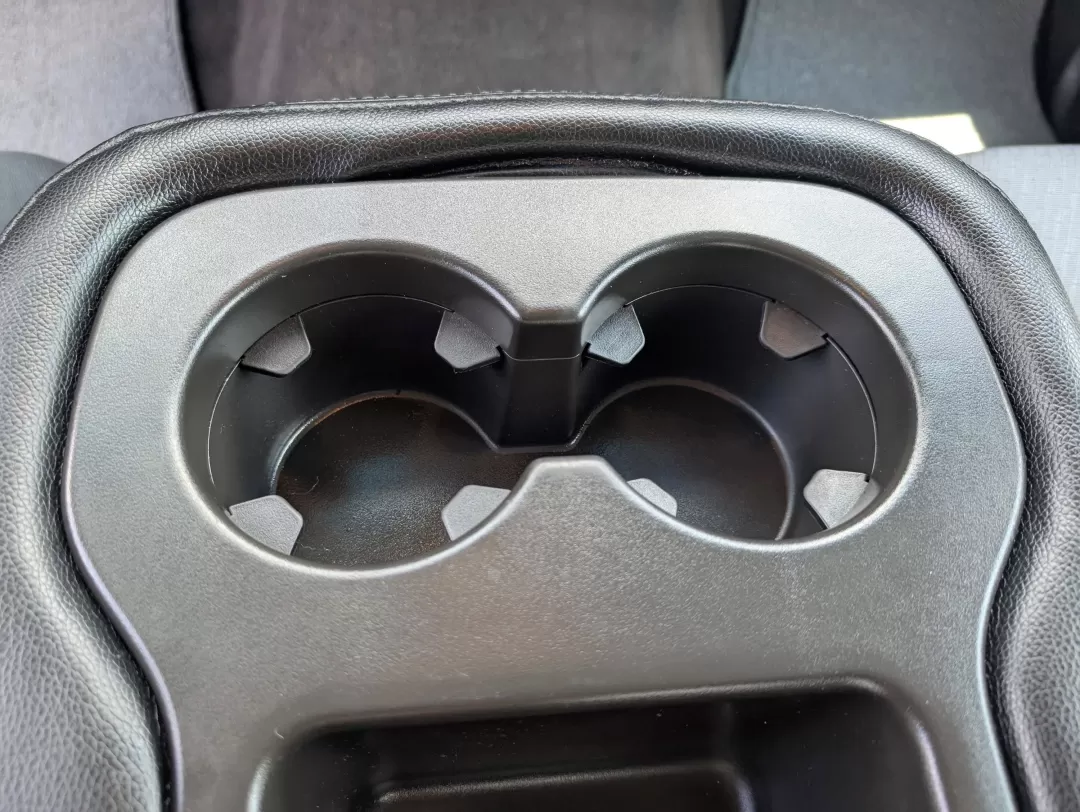 2007 /Dark Titanium Chevrolet Silverado 1500 LS (3GCEC13C07G) with an Other engine, located at 3959 U.S. 80 W, Phenix City, AL, 36870, (334) 297-4885, 32.469296, -85.135185 - **Drive Your Lifestyle with the 2007 Chevrolet Silverado 1500 Crew Cab!**<br /> <br /> If you're seeking the perfect blend of performance and practicality, look no further than this 2007 Chevrolet Silverado 1500 Crew Cab, available now at Gils Auto in Phenix City, AL. Designed for both hard work and - Photo#14