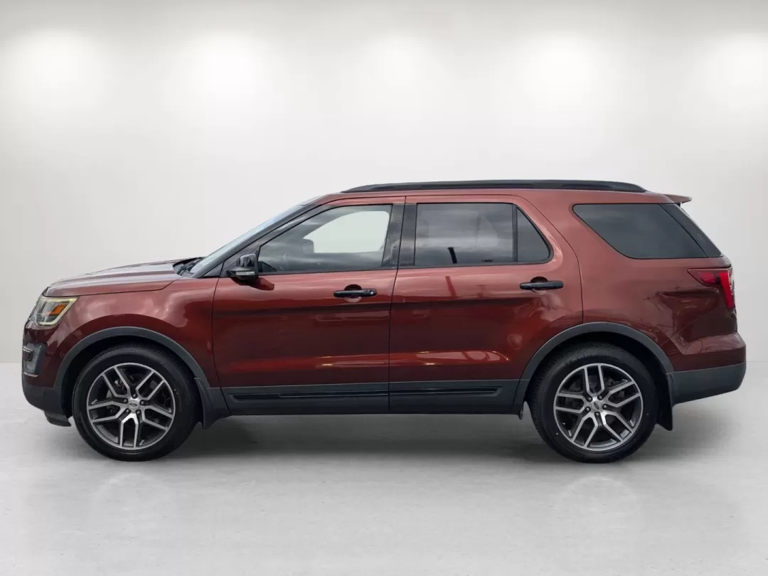2016 Ford Explorer Sport (1FM5K8GT2GG) with an Other engine, located at 3959 U.S. 80 W, Phenix City, AL, 36870, (334) 297-4885, 32.469296, -85.135185 - **Discover Your Next Adventure with the 2016 Ford Explorer Sport at Gils Auto in Phenix City, AL!**<br /> <br /> Are you ready to elevate your family adventures, conquer weekend getaways, or enhance your daily commutes? Look no further than the stunning 2016 Ford Explorer Sport, now available at Gil - Photo#7