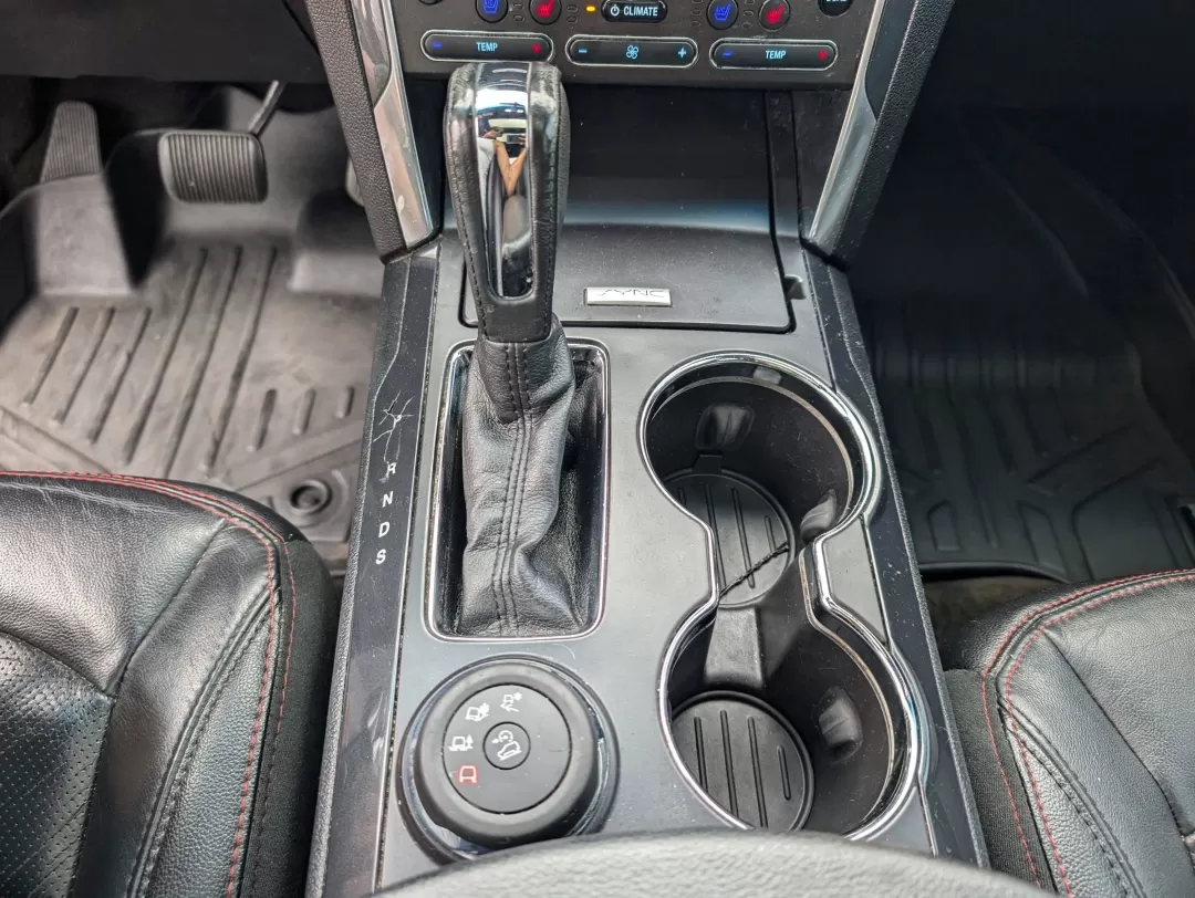 2016 Ford Explorer Sport (1FM5K8GT2GG) with an Other engine, located at 3959 U.S. 80 W, Phenix City, AL, 36870, (334) 297-4885, 32.469296, -85.135185 - **Discover Your Next Adventure with the 2016 Ford Explorer Sport at Gils Auto in Phenix City, AL!**<br /> <br /> Are you ready to elevate your family adventures, conquer weekend getaways, or enhance your daily commutes? Look no further than the stunning 2016 Ford Explorer Sport, now available at Gil - Photo#12