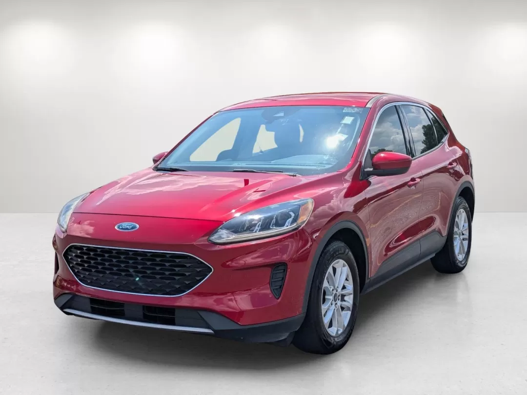 2020 Ford Escape SE (1FMCU0G64LU) with an Other engine, located at 3959 U.S. 80 W, Phenix City, AL, 36870, (334) 297-4885, 32.469296, -85.135185 - **Adventure Awaits with the 2020 Ford Escape SE - Perfect for Everyday Life!**<br /> <br /> Are you ready to elevate your driving experience? The 2020 Ford Escape SE is your ticket to freedom, whether you're commuting to work, shuttling the kids to school, or embarking on weekend adventures. With it - Photo#0