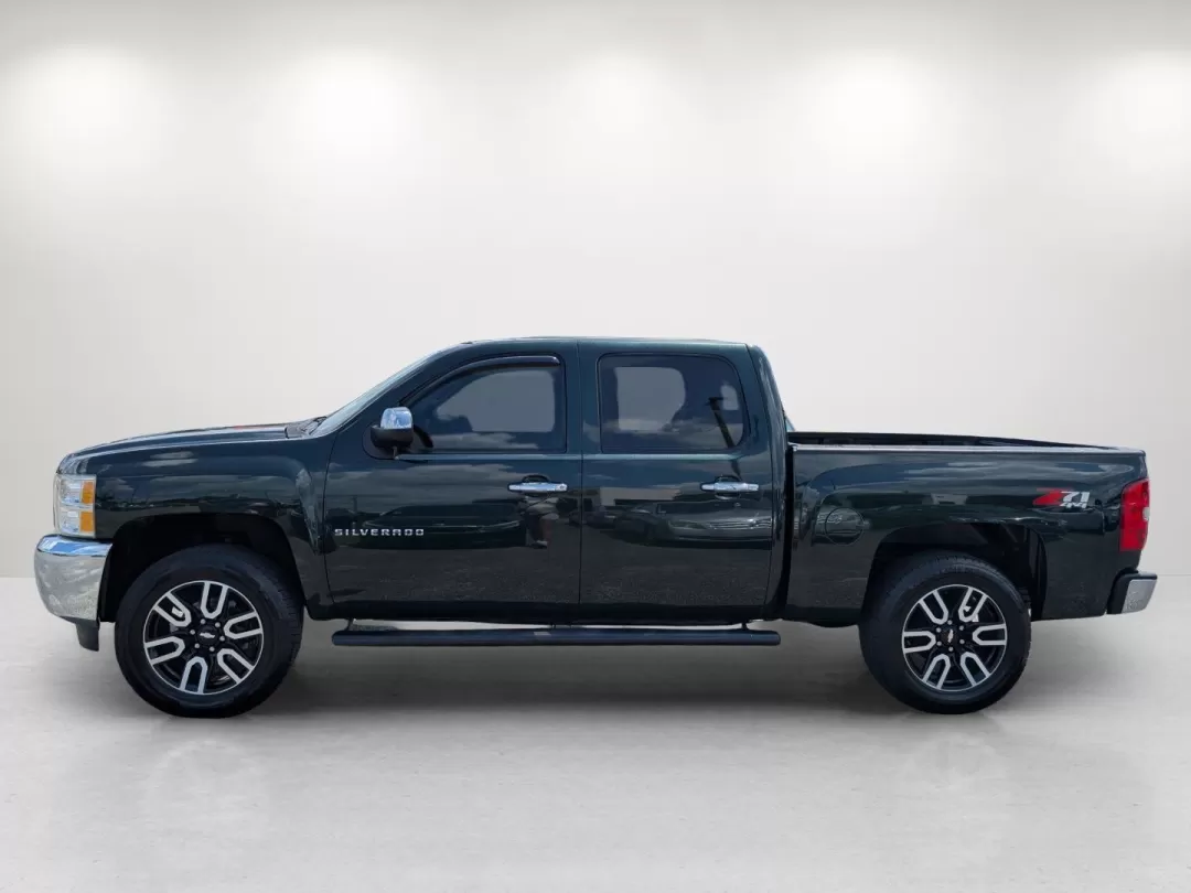 2013 /Light Cashmere/Dark Cashmere Chevrolet Silverado 1500 LT (3GCPKSE71DG) with an Other engine, located at 3959 U.S. 80 W, Phenix City, AL, 36870, (334) 297-4885, 32.469296, -85.135185 - **Ready for Adventure: 2013 Chevrolet Silverado 1500 LT Crew Cab Pickup at Gils Auto in Phenix City!**<br /> <br /> If you're seeking a dependable vehicle that seamlessly blends work and play, the 2013 Chevrolet Silverado 1500 LT Crew Cab Pickup is your answer. This truck is not just a means of tran - Photo#7