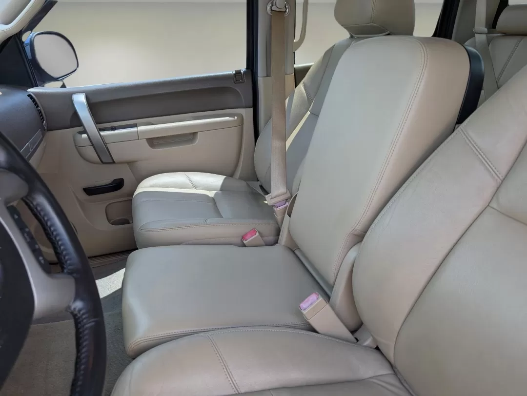 2013 /Light Cashmere/Dark Cashmere Chevrolet Silverado 1500 LT (3GCPKSE71DG) with an Other engine, located at 3959 U.S. 80 W, Phenix City, AL, 36870, (334) 297-4885, 32.469296, -85.135185 - **Ready for Adventure: 2013 Chevrolet Silverado 1500 LT Crew Cab Pickup at Gils Auto in Phenix City!**<br /> <br /> If you're seeking a dependable vehicle that seamlessly blends work and play, the 2013 Chevrolet Silverado 1500 LT Crew Cab Pickup is your answer. This truck is not just a means of tran - Photo#9