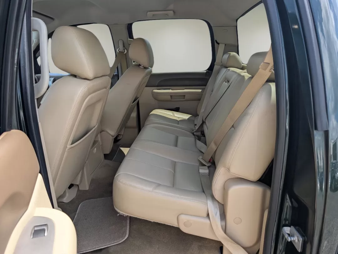 2013 /Light Cashmere/Dark Cashmere Chevrolet Silverado 1500 LT (3GCPKSE71DG) with an Other engine, located at 3959 U.S. 80 W, Phenix City, AL, 36870, (334) 297-4885, 32.469296, -85.135185 - **Ready for Adventure: 2013 Chevrolet Silverado 1500 LT Crew Cab Pickup at Gils Auto in Phenix City!**<br /> <br /> If you're seeking a dependable vehicle that seamlessly blends work and play, the 2013 Chevrolet Silverado 1500 LT Crew Cab Pickup is your answer. This truck is not just a means of tran - Photo#11