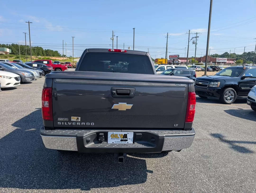 2011 /Ebony Chevrolet Silverado 1500 LT (3GCPKSE38BG) with an Other engine, located at 3959 U.S. 80 W, Phenix City, AL, 36870, (334) 297-4885, 32.469296, -85.135185 - **Elevate Your Adventures with the 2011 Chevrolet Silverado 1500 LT A Perfect Blend of Power and Comfort!**<br /> <br /> If you're seeking a robust yet refined vehicle that effortlessly combines daily utility with weekend escapades, look no further than this stunning 2011 Chevrolet Silverado 1500 L - Photo#5