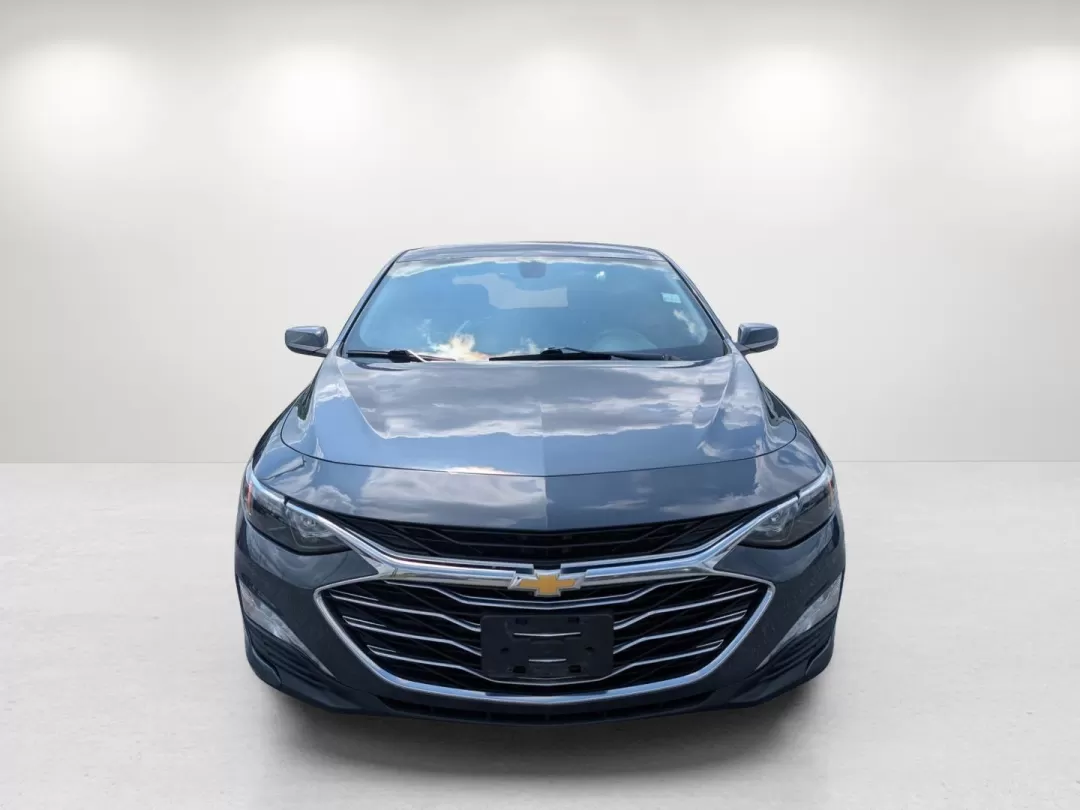2019 /Jet Black Chevrolet Malibu LT (1G1ZD5ST1KF) with an Other engine, located at 3959 U.S. 80 W, Phenix City, AL, 36870, (334) 297-4885, 32.469296, -85.135185 - **Explore the Open Road with the 2019 Chevrolet Malibu LT: Your Ideal Family Sedan**<br /> <br /> Looking for the perfect blend of comfort, technology, and fuel efficiency for your daily commute or family outings? Look no further than the stunning 2019 Chevrolet Malibu LT, available now at Gils Auto - Photo#1