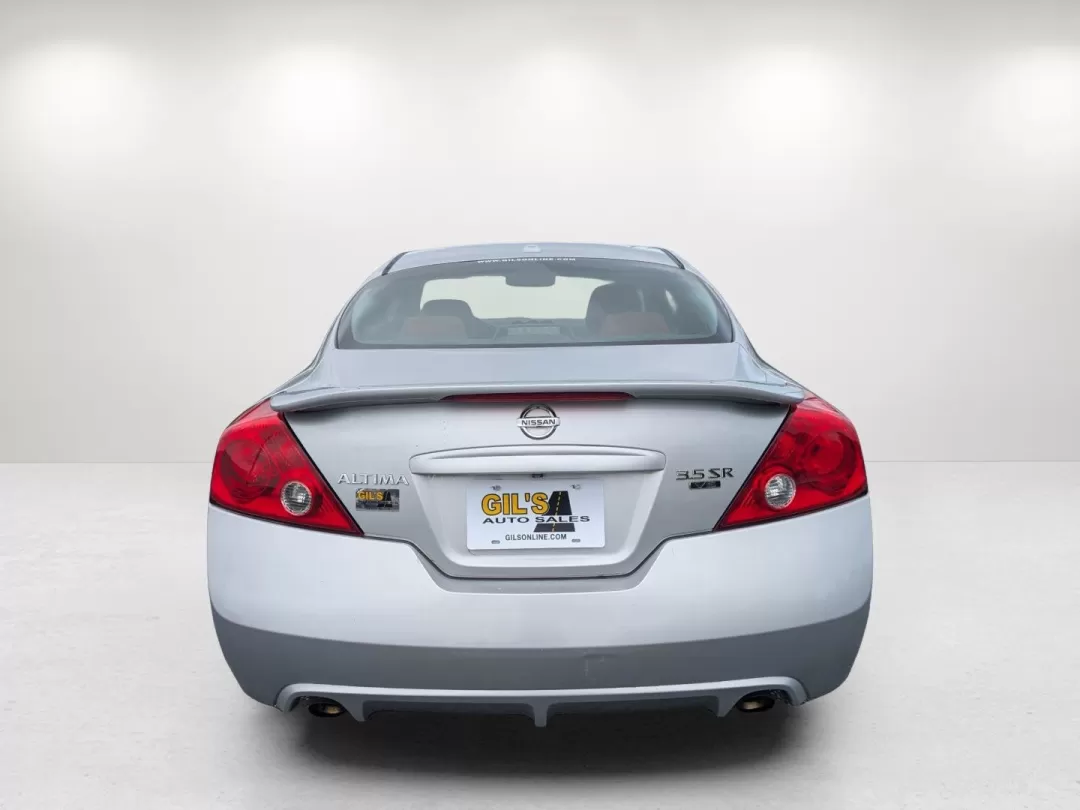 2012 /Red Nissan Altima 3.5 SR (1N4BL2EP0CC) with an Other engine, located at 3959 U.S. 80 W, Phenix City, AL, 36870, (334) 297-4885, 32.469296, -85.135185 - **Unleash Your Everyday Adventure with the 2012 Nissan Altima 3.5 SR at Gils Auto in Phenix City!**<br /> <br /> Are you on the lookout for a stylish yet practical vehicle that complements your dynamic lifestyle? Look no further than the 2012 Nissan Altima 3.5 SR, now available at Gils Auto, your go - Photo#6