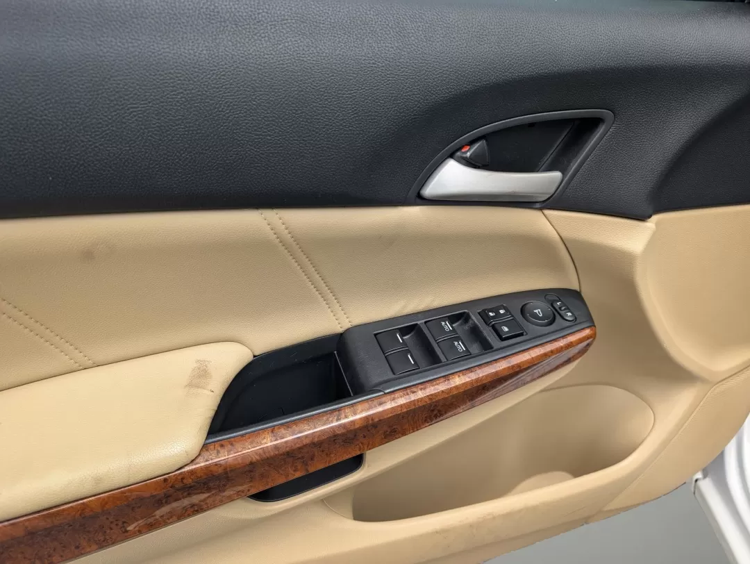 2012 Honda Accord Sdn EX-L (1HGCP2F8XCA) with an Other engine, located at 521 Old Farm Lane Rd, Prattville, AL, 36066, (334) 325-1505, 32.482460, -86.416367 - Experience the freedom and reliability of a sedan that fits seamlessly into your life. The 2012 Honda Accord Sdn EX-L is not just a vehicle; it's the perfect companion for growing families, busy commuters, or anyone seeking a dependable ride for weekend adventures. This stylish white sedan is waitin - Photo#8