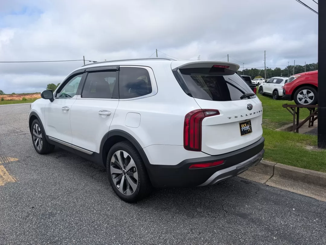 2020 /Black Kia Telluride S (5XYP64HC0LG) with an Other engine, located at 3959 U.S. 80 W, Phenix City, AL, 36870, (334) 297-4885, 32.469296, -85.135185 - ### Discover Your Next Adventure with the 2020 Kia Telluride at Gils Auto!<br /> <br /> If you're searching for the perfect vehicle to elevate your family's adventures or streamline your daily commute, look no further than the stunning **2020 Kia Telluride** available at **Gils Auto** in **Phenix Ci - Photo#6