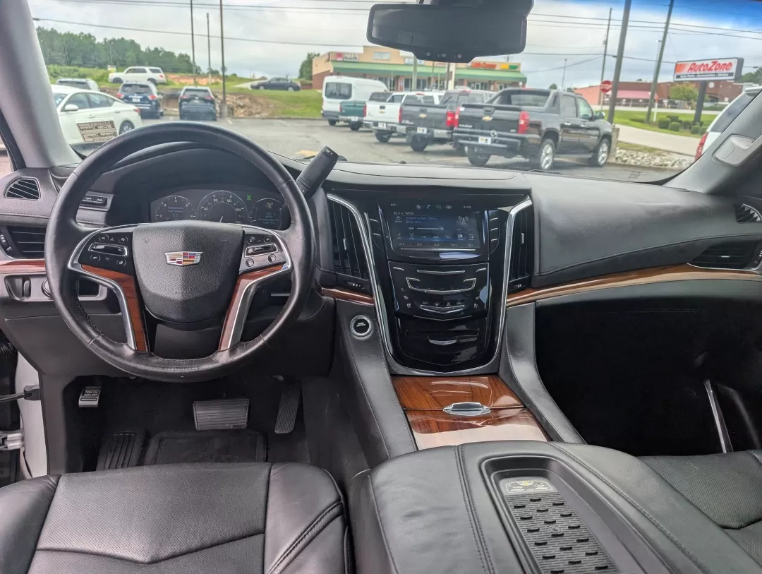 2015 /Jet Black Cadillac Escalade Luxury (1GYS3MKJ8FR) with an Other engine, located at 3959 U.S. 80 W, Phenix City, AL, 36870, (334) 297-4885, 32.469296, -85.135185 - **Elevate Your Lifestyle with the 2015 Cadillac Escalade Luxury Edition Perfect for Families and Adventurers Alike!**<br /> <br /> Discover the perfect blend of luxury, space, and power with the stunning 2015 Cadillac Escalade, now available at Gils Auto, your premier Buy Here Pay Here dealership l - Photo#11