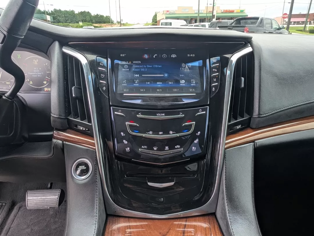 2015 /Jet Black Cadillac Escalade Luxury (1GYS3MKJ8FR) with an Other engine, located at 3959 U.S. 80 W, Phenix City, AL, 36870, (334) 297-4885, 32.469296, -85.135185 - **Elevate Your Lifestyle with the 2015 Cadillac Escalade Luxury Edition Perfect for Families and Adventurers Alike!**<br /> <br /> Discover the perfect blend of luxury, space, and power with the stunning 2015 Cadillac Escalade, now available at Gils Auto, your premier Buy Here Pay Here dealership l - Photo#15