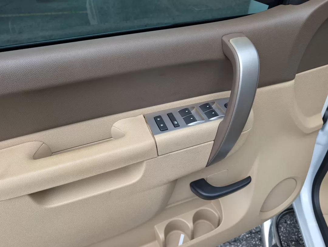 2013 /Light Cashmere/Dark Cashmere Chevrolet Silverado 1500 LT (3GCPKSE75DG) with an Other engine, located at 3959 U.S. 80 W, Phenix City, AL, 36870, (334) 297-4885, 32.469296, -85.135185 - **Elevate Your Adventures with the 2013 Chevrolet Silverado 1500 LT at Gils Auto in Phenix City, AL!**<br /> <br /> Are you ready to take your weekend getaways or daily commutes to the next level? The 2013 Chevrolet Silverado 1500 LT is the perfect companion for those who value reliability and perfo - Photo#8