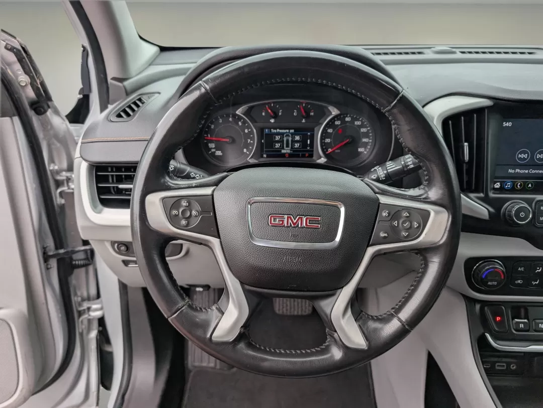 2018 /Medium Ash Gray/Jet Black GMC Terrain SLE (3GKALMEV9JL) with an Other engine, located at 7000 Northlake Connector, Columbus, GA, 31904, (706) 987-8085, 32.524975, -84.978134 - Discover the perfect blend of comfort, style, and functionality with the 2018 GMC Terrain SLE, now available at Gils Auto in Phenix City, AL. This stylish SUV is designed for your family's adventures-whether you're navigating the daily commute, enjoying weekend getaways, or tackling outdoor excursio - Photo#15