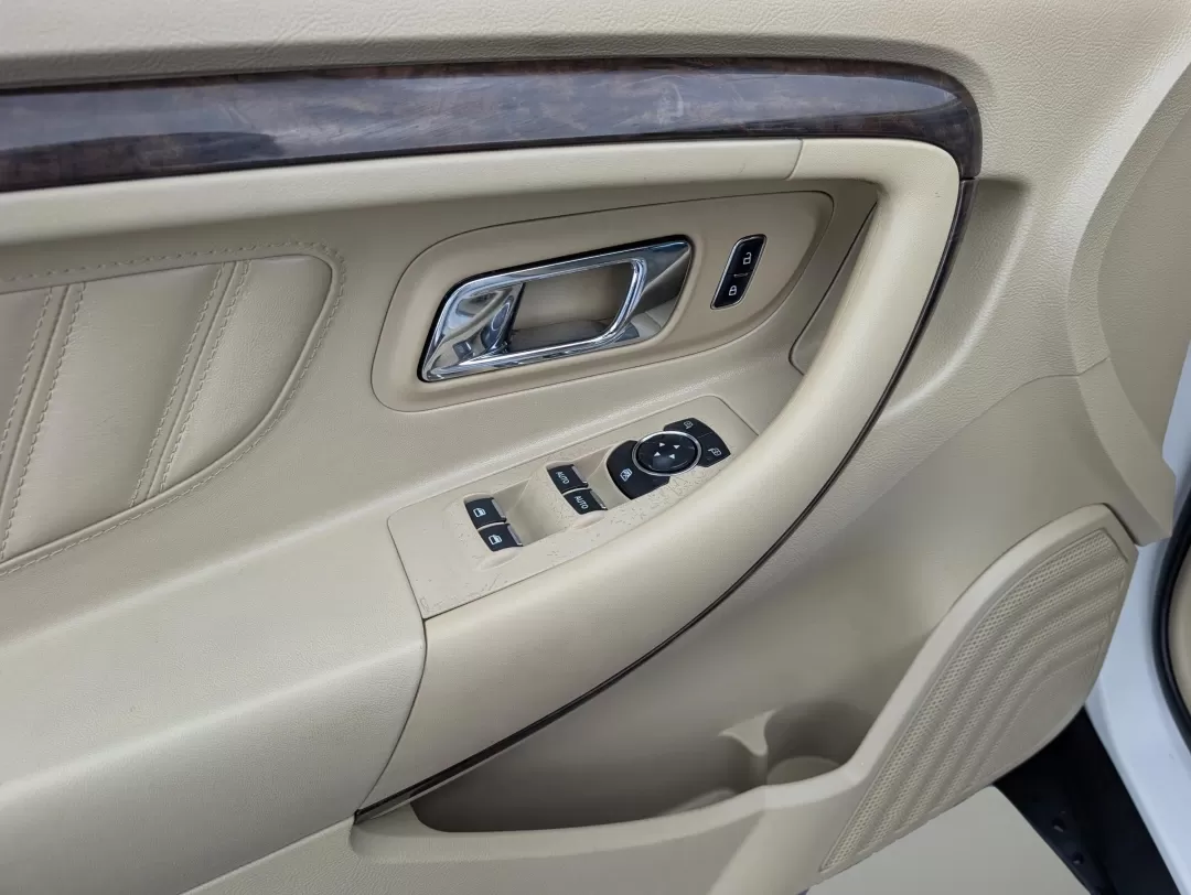 2015 Ford Taurus Limited (1FAHP2F89FG) with an Other engine, located at 3959 U.S. 80 W, Phenix City, AL, 36870, (334) 297-4885, 32.469296, -85.135185 - **Experience Comfort and Confidence with the 2015 Ford Taurus Limited at Gils Auto - Phenix City!**<br /> <br /> Are you in search of a versatile vehicle that caters to your lifestyle? Look no further than the 2015 Ford Taurus Limited, available now at Gils Auto, your trusted Buy Here Pay Here deale - Photo#8