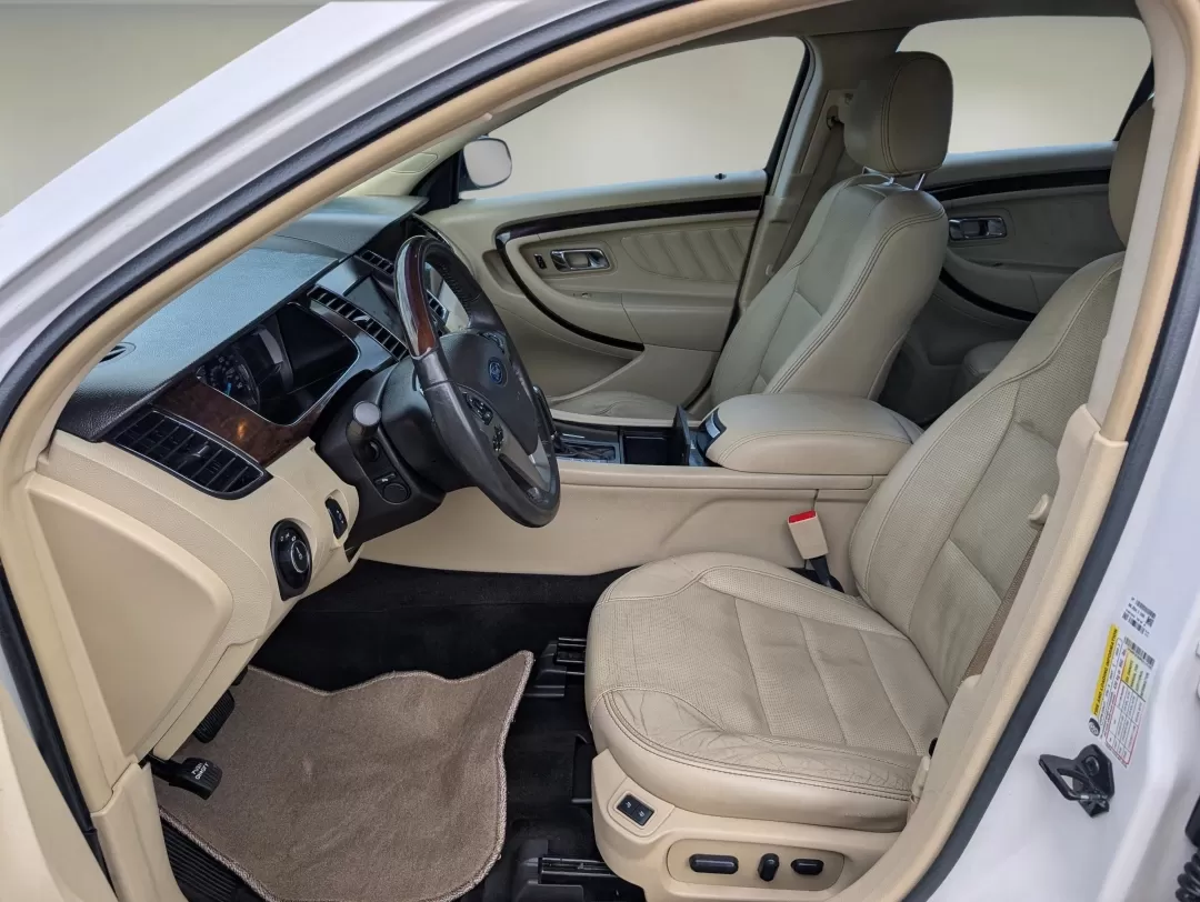 2015 Ford Taurus Limited (1FAHP2F89FG) with an Other engine, located at 3959 U.S. 80 W, Phenix City, AL, 36870, (334) 297-4885, 32.469296, -85.135185 - **Experience Comfort and Confidence with the 2015 Ford Taurus Limited at Gils Auto - Phenix City!**<br /> <br /> Are you in search of a versatile vehicle that caters to your lifestyle? Look no further than the 2015 Ford Taurus Limited, available now at Gils Auto, your trusted Buy Here Pay Here deale - Photo#9