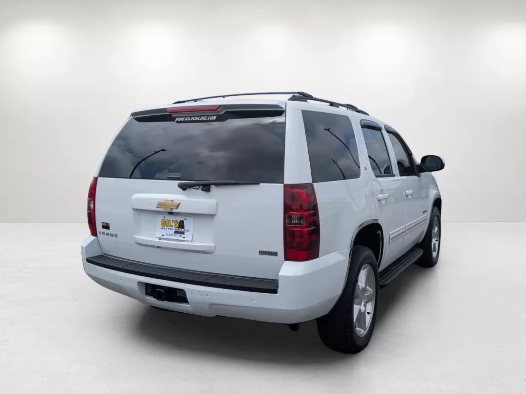 2011 /Light Cashmere/Dark Cashmere Chevrolet Tahoe LT (1GNSKBE04BR) with an Other engine, located at 3959 U.S. 80 W, Phenix City, AL, 36870, (334) 297-4885, 32.469296, -85.135185 - **Adventure Awaits: 2011 Chevrolet Tahoe LT Available Now!** <br /> <br /> Are you ready to elevate your family adventures or weekend getaways? Look no further than this stunning 2011 Chevrolet Tahoe LT, a perfect companion for growing families, city commuters, or outdoor enthusiasts. With its spac - Photo#5