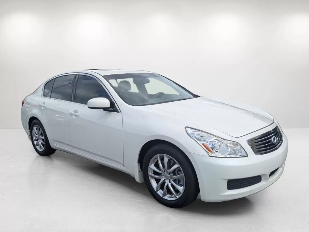 2008 Infiniti G35 Sedan Journey (JNKBV61E18M) with an Other engine, located at 3959 U.S. 80 W, Phenix City, AL, 36870, (334) 297-4885, 32.469296, -85.135185 - **Elevate Your Daily Drive with the 2008 Infiniti G35 Sedan from Gils Auto in Phenix City, AL!**<br /> <br /> Are you ready to transform your daily commute or weekend getaways into luxurious experiences? The 2008 Infiniti G35 Sedan is not just a vehicle; it's the perfect companion for those seeking - Photo#3