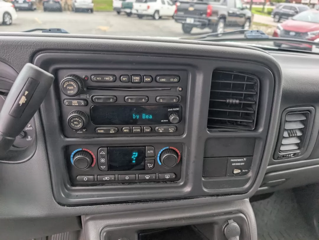 2004 /Dark Charcoal Chevrolet Silverado 1500 LT (1GCEC19T44Z) with an Other engine, located at 3959 U.S. 80 W, Phenix City, AL, 36870, (334) 297-4885, 32.469296, -85.135185 - **Experience Adventure and Reliability with the 2004 Chevrolet Silverado 1500 LT at Gils Auto!**<br /> <br /> Are you ready to elevate your driving experience? Whether you're tackling daily commutes, embarking on weekend adventures, or hauling gear for your growing family, the 2004 Chevrolet Silvera - Photo#14