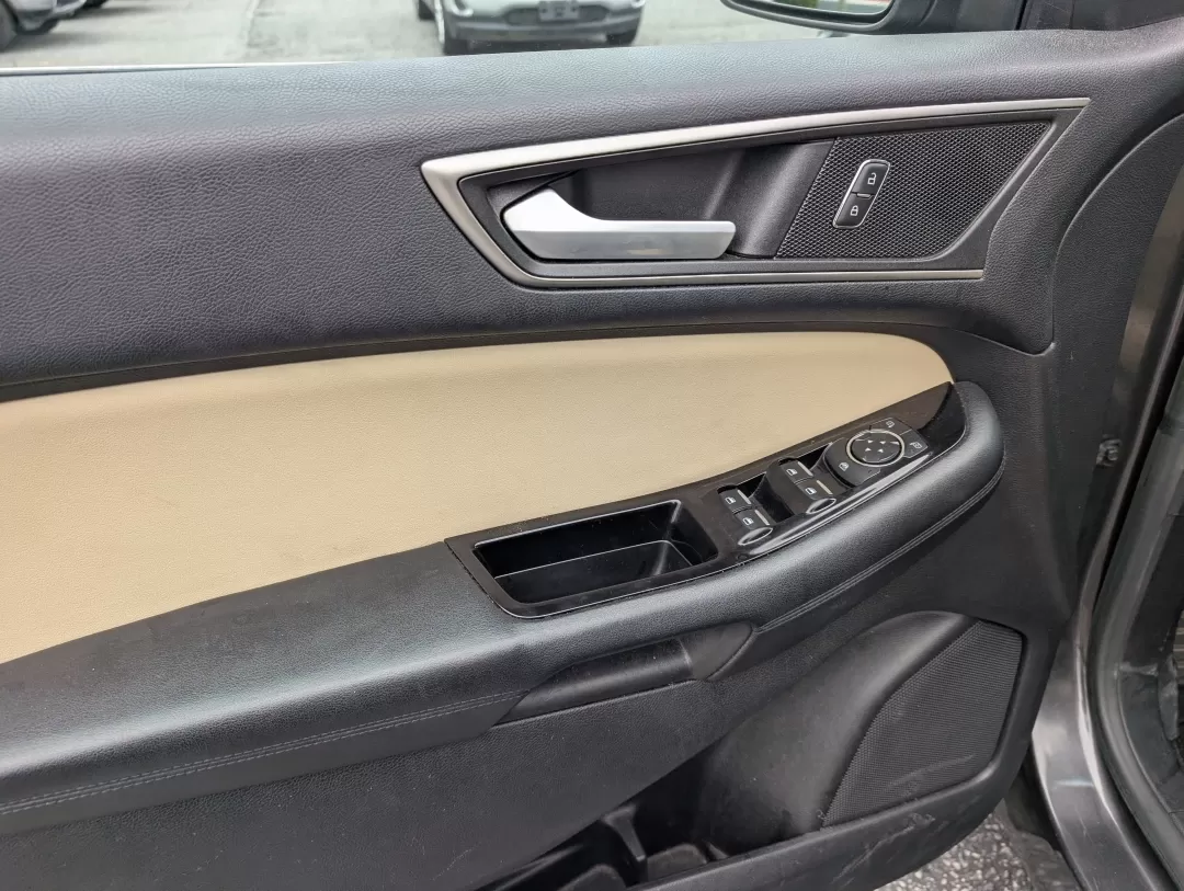 2015 Ford Edge SEL (2FMTK3J81FB) with an Other engine, located at 3959 U.S. 80 W, Phenix City, AL, 36870, (334) 297-4885, 32.469296, -85.135185 - **Discover Your Adventure with the 2015 Ford Edge SEL at Gils Auto - Phenix City!**<br /> <br /> Are you seeking the perfect vehicle to complement your active lifestyle? Look no further than the 2015 Ford Edge SEL, a versatile SUV that's designed for both daily commuting and weekend adventures. Imag - Photo#8