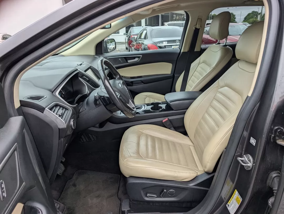 2015 Ford Edge SEL (2FMTK3J81FB) with an Other engine, located at 3959 U.S. 80 W, Phenix City, AL, 36870, (334) 297-4885, 32.469296, -85.135185 - **Discover Your Adventure with the 2015 Ford Edge SEL at Gils Auto - Phenix City!**<br /> <br /> Are you seeking the perfect vehicle to complement your active lifestyle? Look no further than the 2015 Ford Edge SEL, a versatile SUV that's designed for both daily commuting and weekend adventures. Imag - Photo#9