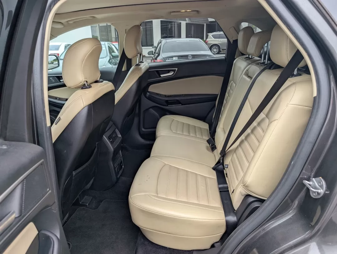 2015 Ford Edge SEL (2FMTK3J81FB) with an Other engine, located at 3959 U.S. 80 W, Phenix City, AL, 36870, (334) 297-4885, 32.469296, -85.135185 - **Discover Your Adventure with the 2015 Ford Edge SEL at Gils Auto - Phenix City!**<br /> <br /> Are you seeking the perfect vehicle to complement your active lifestyle? Look no further than the 2015 Ford Edge SEL, a versatile SUV that's designed for both daily commuting and weekend adventures. Imag - Photo#10
