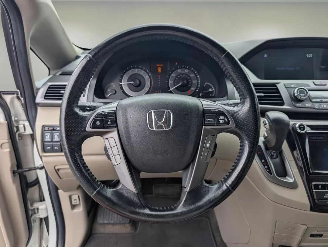 2014 Honda Odyssey (5FNRL5H92EB) with an Other engine, located at 7000 Northlake Connector, Columbus, GA, 31904, (706) 987-8085, 32.524975, -84.978134 - **Discover Family Adventures with the 2014 Honda Odyssey at Gils Auto in Phenix City, AL!**<br /> <br /> Are you ready to elevate your family's travel experience? The 2014 Honda Odyssey is the ultimate minivan designed for those who love to explore. With its spacious interior and cutting-edge featur - Photo#16