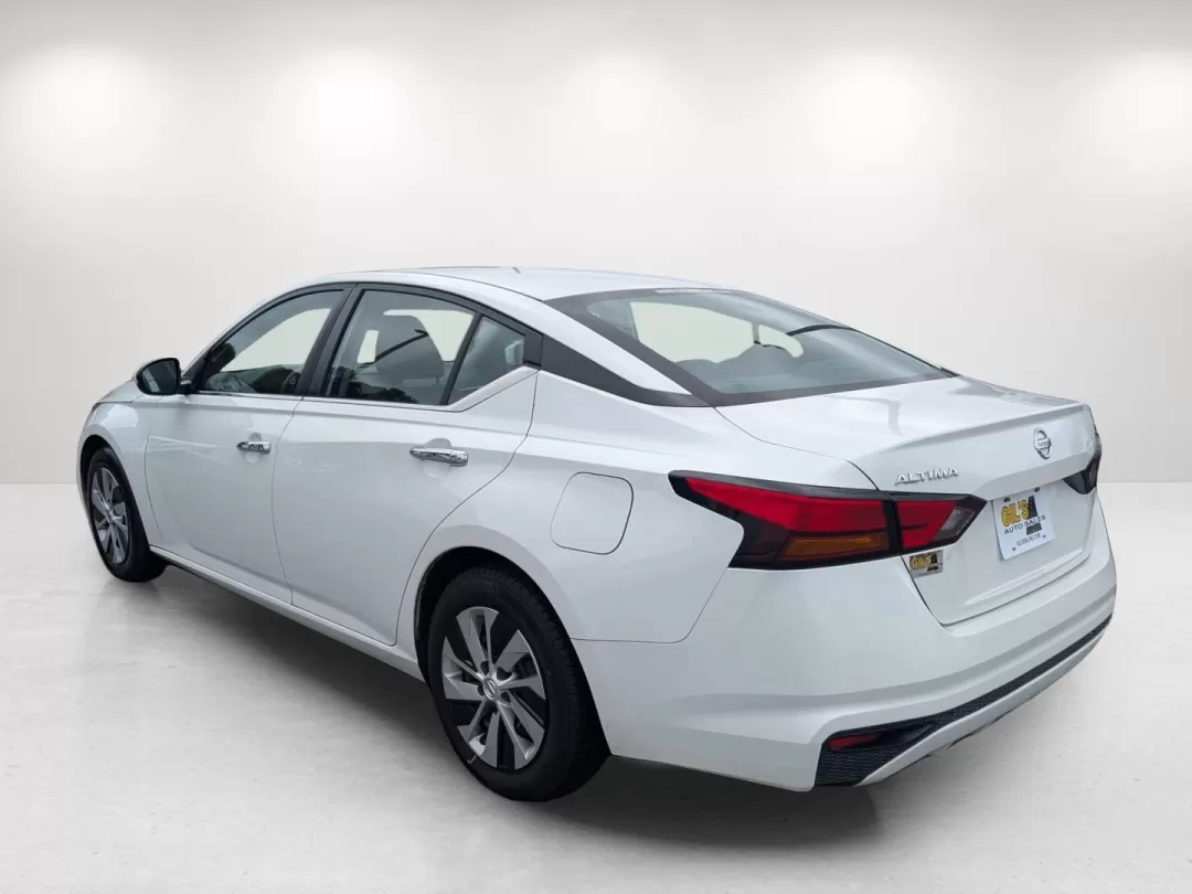 2021 /Charcoal Nissan Altima 2.5 S (1N4BL4BV9MN) with an Other engine, located at 3959 U.S. 80 W, Phenix City, AL, 36870, (334) 297-4885, 32.469296, -85.135185 - **Unlock New Adventures with the 2021 Nissan Altima at Gils Auto!**<br /> <br /> Are you ready to enhance your daily driving experience? Whether you're commuting to work, running errands around Phenix City, or embarking on weekend getaways, the 2021 Nissan Altima is designed to meet your dynamic lif - Photo#6