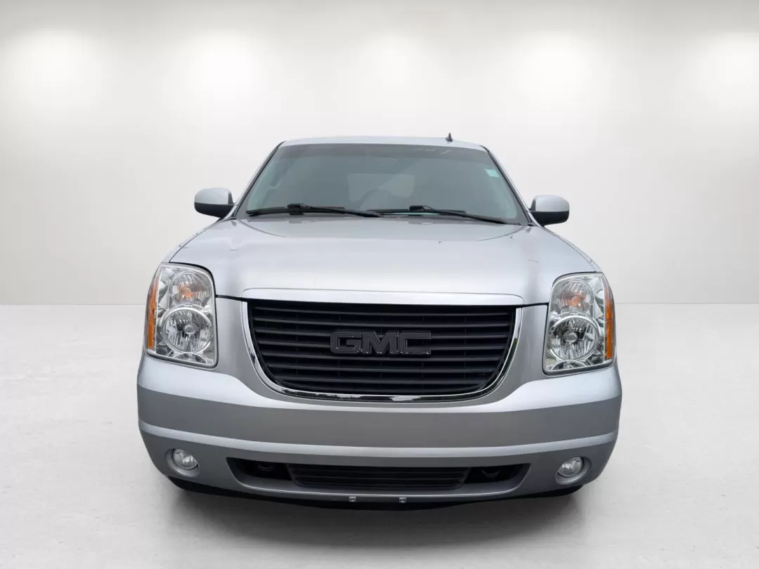 2012 /Ebony GMC Yukon SLT (1GKS1CE05CR) with an Other engine, located at 3959 U.S. 80 W, Phenix City, AL, 36870, (334) 297-4885, 32.469296, -85.135185 - **Adventure Awaits with the 2012 GMC Yukon SLT Perfect for Families and Weekend Escapes!**<br /> <br /> Experience the open road like never before with the robust and reliable 2012 GMC Yukon SLT, now available at Gils Auto, your trusted Buy Here Pay Here dealership located at 3959 U.S. 80 W, Phenix - Photo#1