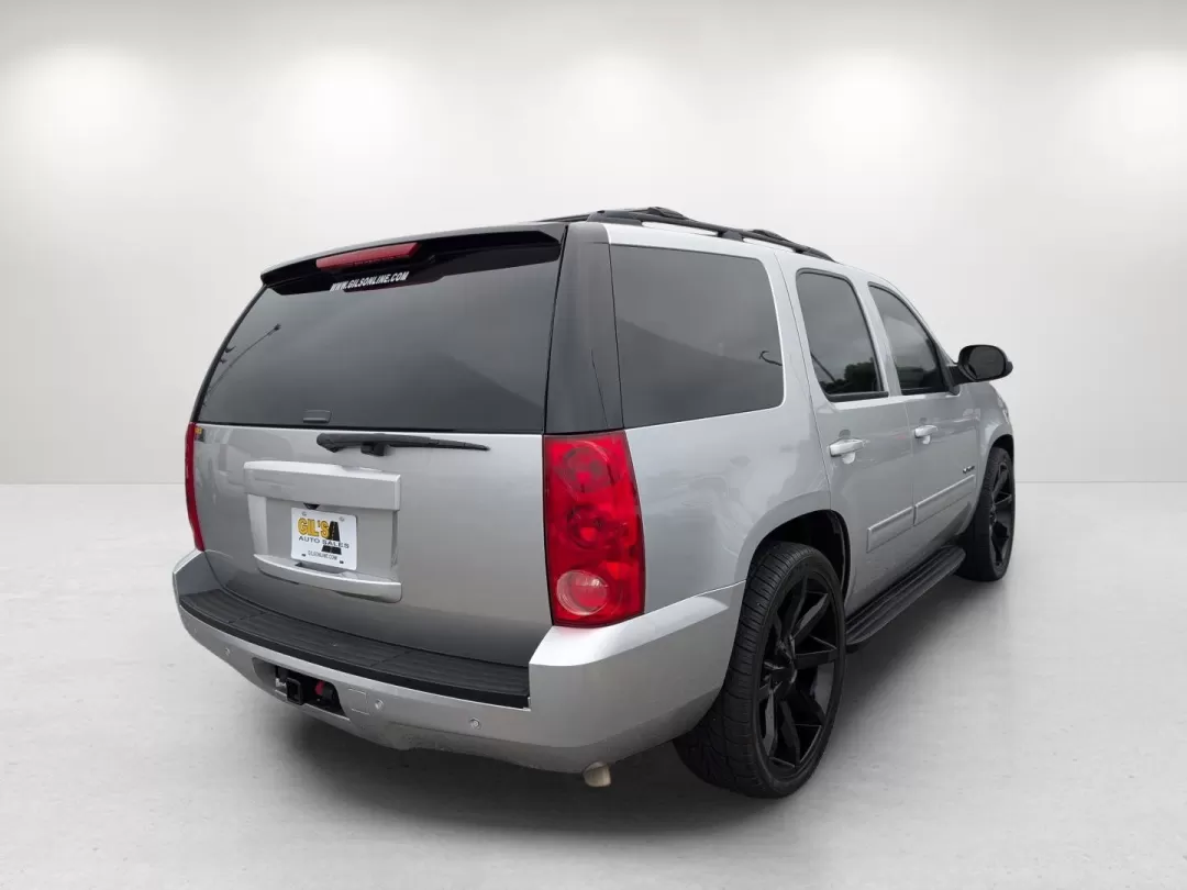 2012 /Ebony GMC Yukon SLT (1GKS1CE05CR) with an Other engine, located at 3959 U.S. 80 W, Phenix City, AL, 36870, (334) 297-4885, 32.469296, -85.135185 - **Adventure Awaits with the 2012 GMC Yukon SLT Perfect for Families and Weekend Escapes!**<br /> <br /> Experience the open road like never before with the robust and reliable 2012 GMC Yukon SLT, now available at Gils Auto, your trusted Buy Here Pay Here dealership located at 3959 U.S. 80 W, Phenix - Photo#4