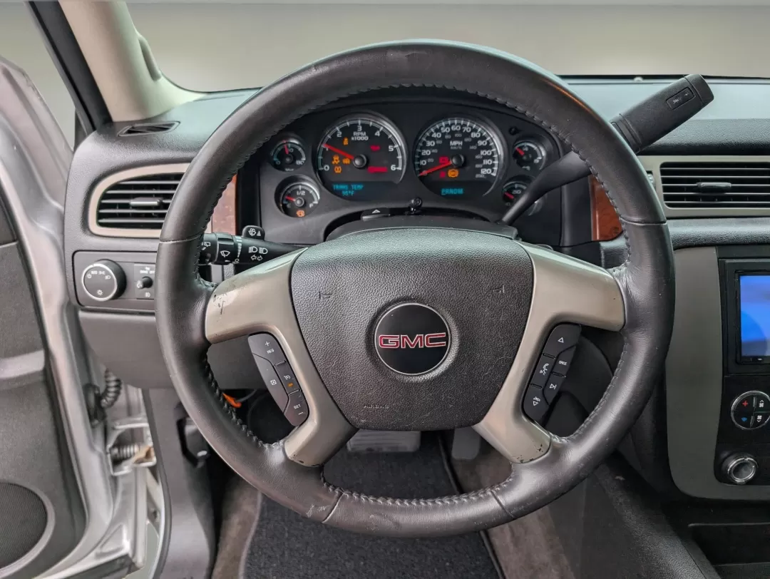 2012 /Ebony GMC Yukon SLT (1GKS1CE05CR) with an Other engine, located at 3959 U.S. 80 W, Phenix City, AL, 36870, (334) 297-4885, 32.469296, -85.135185 - **Adventure Awaits with the 2012 GMC Yukon SLT Perfect for Families and Weekend Escapes!**<br /> <br /> Experience the open road like never before with the robust and reliable 2012 GMC Yukon SLT, now available at Gils Auto, your trusted Buy Here Pay Here dealership located at 3959 U.S. 80 W, Phenix - Photo#15