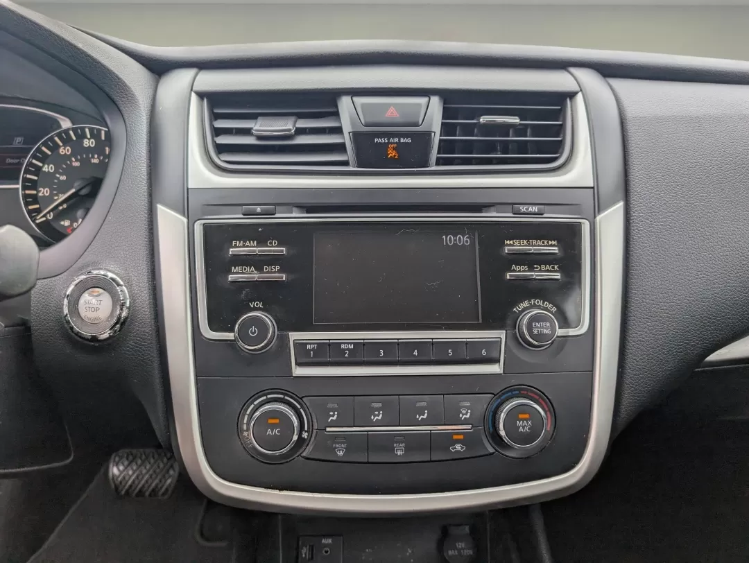 2016 /Charcoal Nissan Altima 2.5 S (1N4AL3AP2GN) with an Other engine, located at 7000 Northlake Connector, Columbus, GA, 31904, (706) 987-8085, 32.524975, -84.978134 - **Drive Your Dreams with the 2016 Nissan Altima 2.5 S at Gils Auto Perfect for Your Everyday Adventures!**<br /> <br /> Are you in search of a reliable sedan that's perfect for your daily commute or weekend escapades? Look no further than this stunning 2016 Nissan Altima 2.5 S, available now at Gil - Photo#14