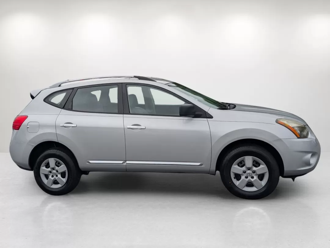 2014 /Gray Nissan Rogue S (JN8AS5MT9EW) with an Other engine, located at 7000 Northlake Connector, Columbus, GA, 31904, (706) 987-8085, 32.524975, -84.978134 - **Unleash Your Adventurous Spirit with the 2014 Nissan Rogue at Gils Auto Phenix City, AL!**<br /> <br /> If you're searching for the perfect vehicle that blends reliability with style, look no further than the 2014 Nissan Rogue, now available at Gils Auto in Phenix City, Alabama! Imagine this vers - Photo#3