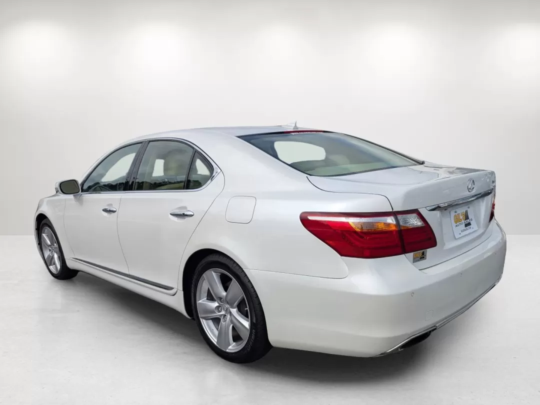 2012 Lexus LS 460 (JTHBL5EF9C5) with an Other engine, located at 1430 Gateway Drive, Opelika, AL, 36801, (334) 239-0944, 32.637871, -85.409790 - **Elevate Your Driving Experience: 2012 Lexus LS 460 at Gils Auto**<br /> <br /> Are you ready to redefine your daily commute or make a statement on those weekend getaways? The 2012 Lexus LS 460 is the perfect luxury sedan to elevate your driving experience, offering a seamless blend of comfort, sty - Photo#6