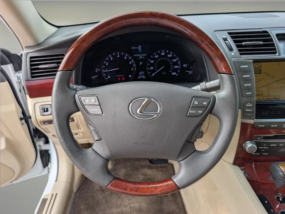 2012 Lexus LS 460 (JTHBL5EF9C5) with an Other engine, located at 1430 Gateway Drive, Opelika, AL, 36801, (334) 239-0944, 32.637871, -85.409790 - **Elevate Your Driving Experience: 2012 Lexus LS 460 at Gils Auto**<br /> <br /> Are you ready to redefine your daily commute or make a statement on those weekend getaways? The 2012 Lexus LS 460 is the perfect luxury sedan to elevate your driving experience, offering a seamless blend of comfort, sty - Photo#12