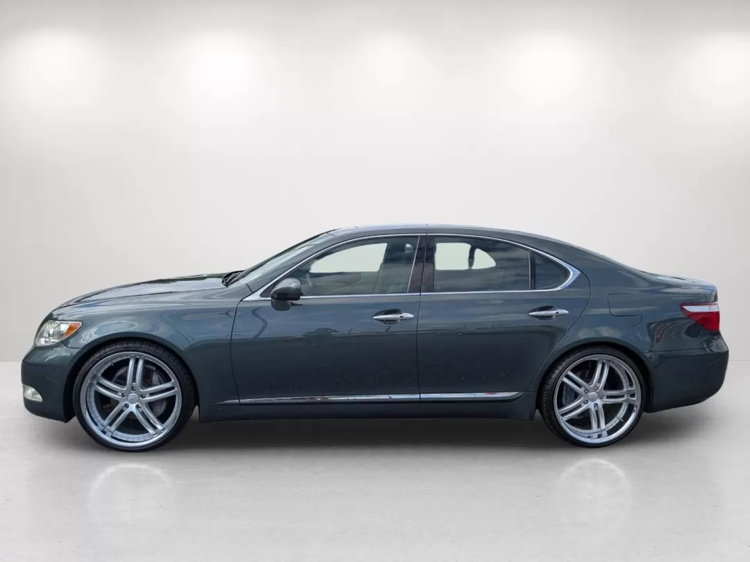 2007 Lexus LS 460 (JTHBL46F975) with an Other engine, located at 7000 Northlake Connector, Columbus, GA, 31904, (706) 987-8085, 32.524975, -84.978134 - **Elevate Your Driving Experience with the 2007 Lexus LS 460 at Gils Auto in Phenix City, AL!**<br /> <br /> Are you in search of a luxurious ride that effortlessly blends sophistication and performance? Whether you're a daily commuter navigating the busy roads or a weekend adventurer seeking comfor - Photo#7