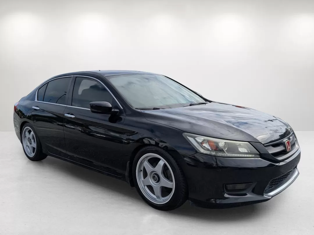 2015 Honda Accord Sedan Sport (1HGCR2E50FA) with an Other engine, located at 5115 14th Ave., Columbus, GA, 31904, (706) 323-0345, 32.511494, -84.971046 - **Elevate Your Daily Commute with the 2015 Honda Accord Sedan at Gils Auto - Phenix City!**<br /> <br /> If you're searching for a reliable, stylish vehicle that can handle your busy lifestyle, look no further than the 2015 Honda Accord Sedan. This car is not just a mode of transportation; it's an e - Photo#2