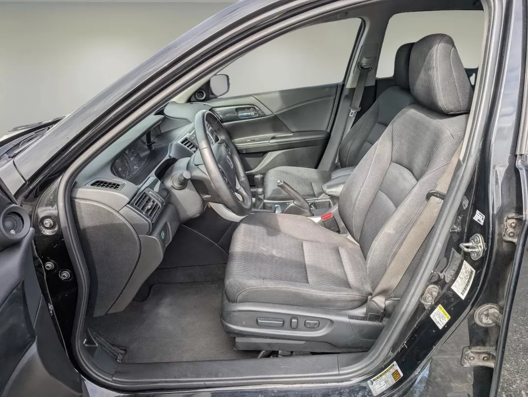 2015 Honda Accord Sedan Sport (1HGCR2E50FA) with an Other engine, located at 5115 14th Ave., Columbus, GA, 31904, (706) 323-0345, 32.511494, -84.971046 - **Elevate Your Daily Commute with the 2015 Honda Accord Sedan at Gils Auto - Phenix City!**<br /> <br /> If you're searching for a reliable, stylish vehicle that can handle your busy lifestyle, look no further than the 2015 Honda Accord Sedan. This car is not just a mode of transportation; it's an e - Photo#9