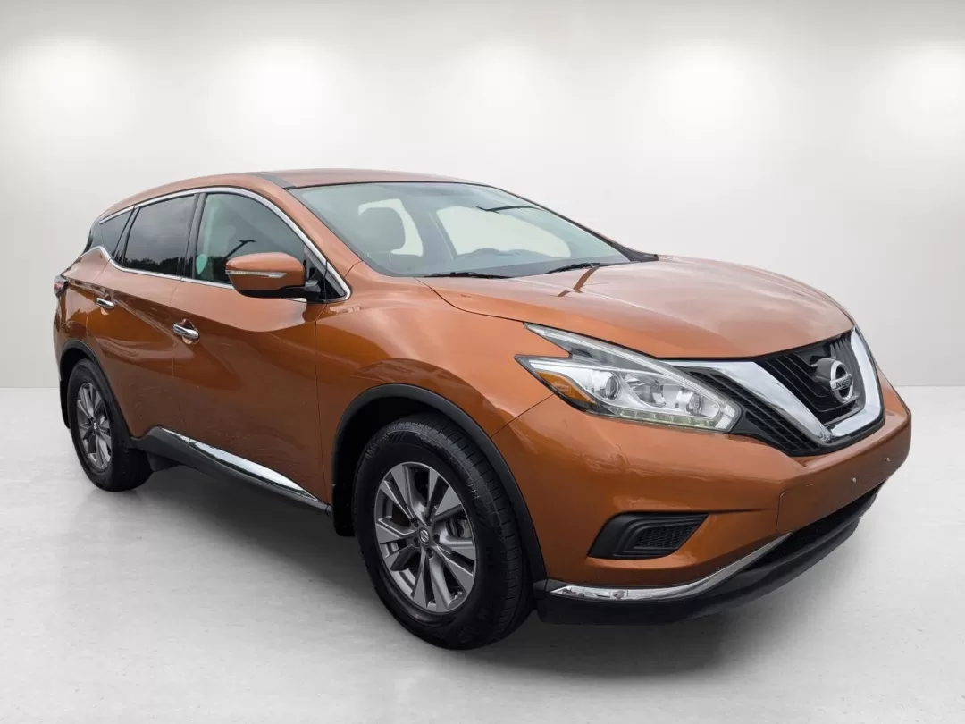 2015 /Black Nissan Murano S (5N1AZ2MH8FN) with an Other engine, located at 3959 U.S. 80 W, Phenix City, AL, 36870, (334) 297-4885, 32.469296, -85.135185 - **Experience Adventure and Comfort with the 2015 Nissan Murano!** <br /> <br /> Are you ready to elevate your driving experience? Whether you're navigating the hustle and bustle of daily commutes in Phenix City, AL, or planning an unforgettable weekend getaway, the 2015 Nissan Murano is the perfect - Photo#2