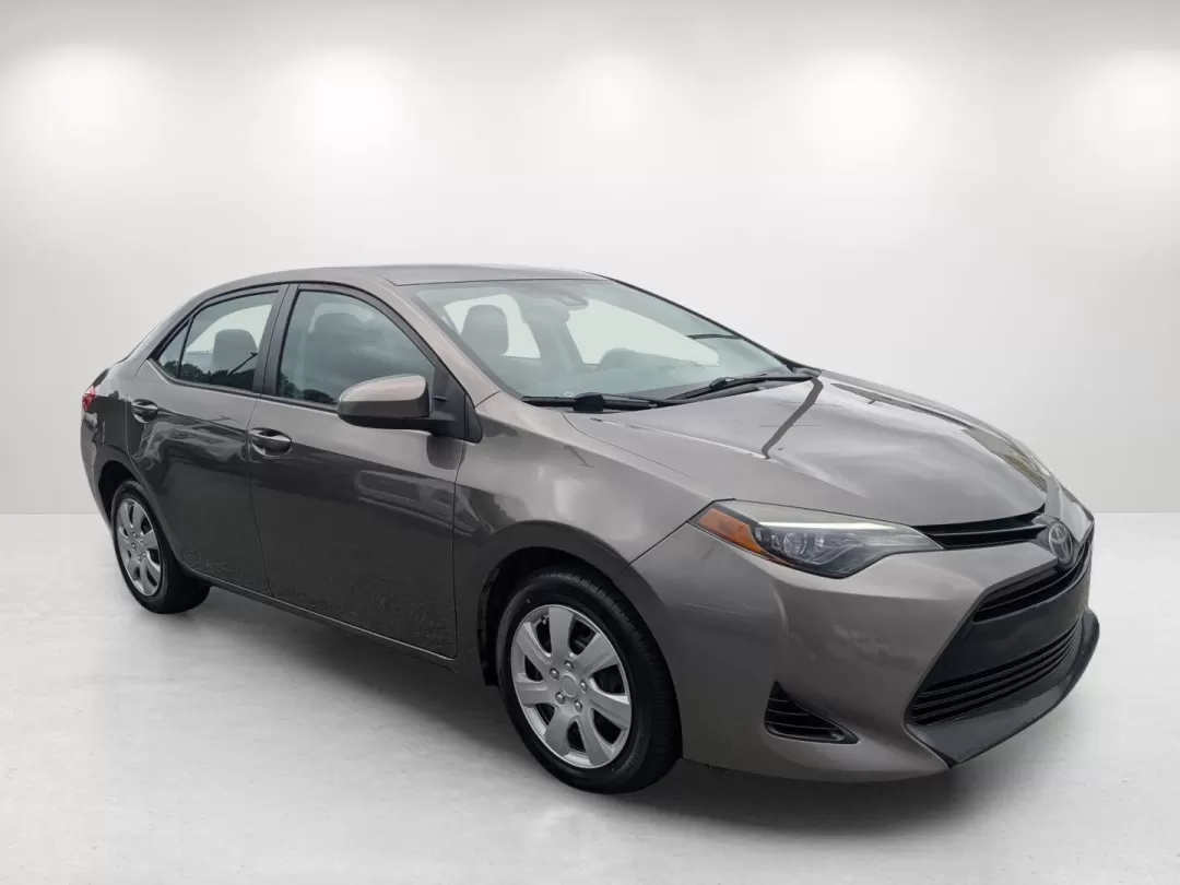 2018 Toyota Corolla LE (5YFBURHE2JP) with an Other engine, located at 804 22nd Ave, Phenix City, AL, 36870, (334) 297-1860, 32.484749, -85.024475 - **Discover Your Next Adventure with the 2018 Toyota Corolla at Gils Auto Phenix City, AL!**<br /> <br /> Are you searching for a reliable vehicle that complements your busy lifestyle? Whether you're commuting to work, running errands, or planning weekend getaways, the 2018 Toyota Corolla is the per - Photo#2