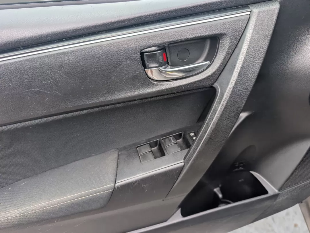 2018 Toyota Corolla LE (5YFBURHE2JP) with an Other engine, located at 804 22nd Ave, Phenix City, AL, 36870, (334) 297-1860, 32.484749, -85.024475 - **Discover Your Next Adventure with the 2018 Toyota Corolla at Gils Auto Phenix City, AL!**<br /> <br /> Are you searching for a reliable vehicle that complements your busy lifestyle? Whether you're commuting to work, running errands, or planning weekend getaways, the 2018 Toyota Corolla is the per - Photo#8