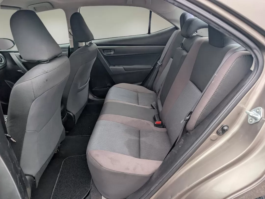 2018 Toyota Corolla LE (5YFBURHE2JP) with an Other engine, located at 804 22nd Ave, Phenix City, AL, 36870, (334) 297-1860, 32.484749, -85.024475 - **Discover Your Next Adventure with the 2018 Toyota Corolla at Gils Auto Phenix City, AL!**<br /> <br /> Are you searching for a reliable vehicle that complements your busy lifestyle? Whether you're commuting to work, running errands, or planning weekend getaways, the 2018 Toyota Corolla is the per - Photo#10