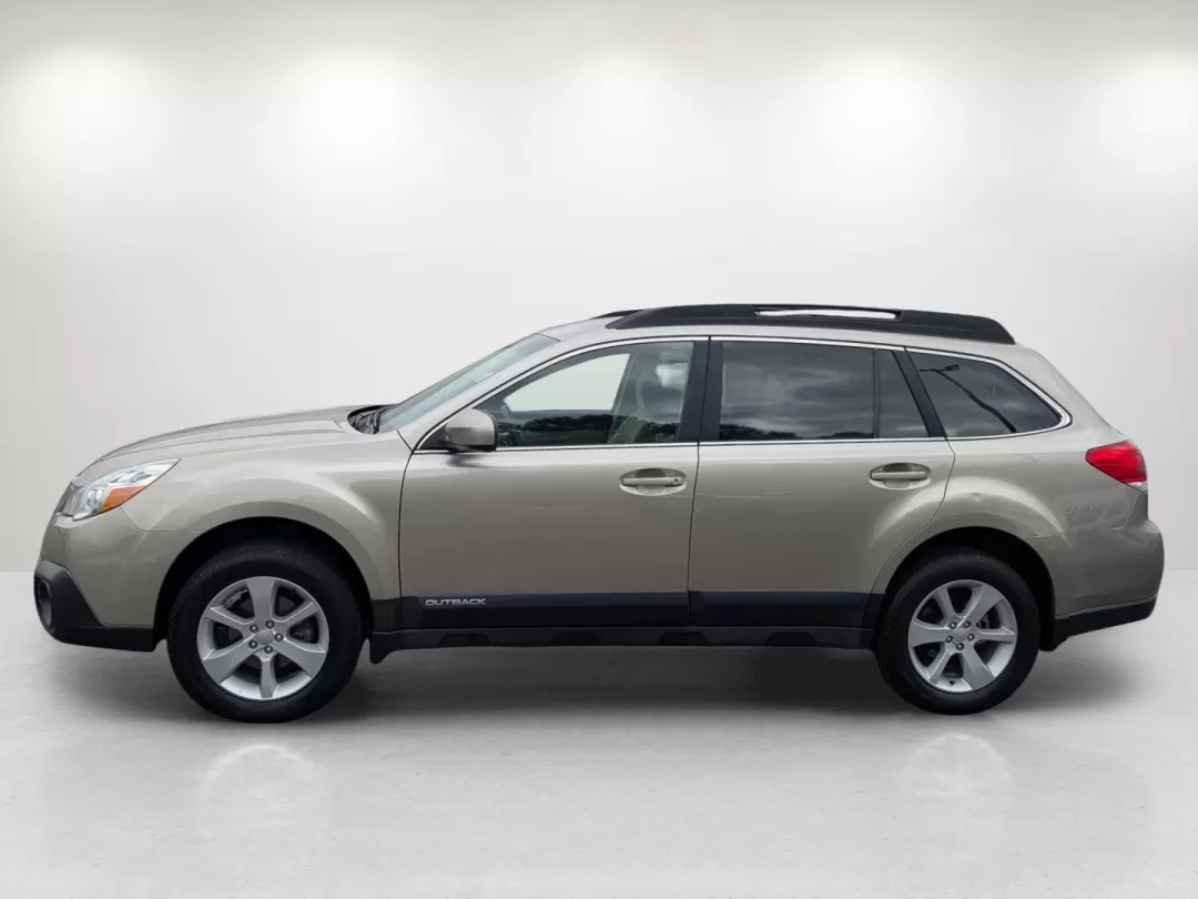 2014 /Ivory Subaru Outback 2.5i Premium (4S4BRCCC4E3) with an Other engine, located at 1430 Gateway Drive, Opelika, AL, 36801, (334) 239-0944, 32.637871, -85.409790 - **Embark on Your Next Adventure with the 2014 Subaru Outback 2.5i Premium at Gils Auto!**<br /> <br /> If you're searching for a reliable, versatile vehicle that's perfect for family outings, daily commuting, or weekend adventures, look no further than this stunning 2014 Subaru Outback 2.5i Premium. - Photo#7